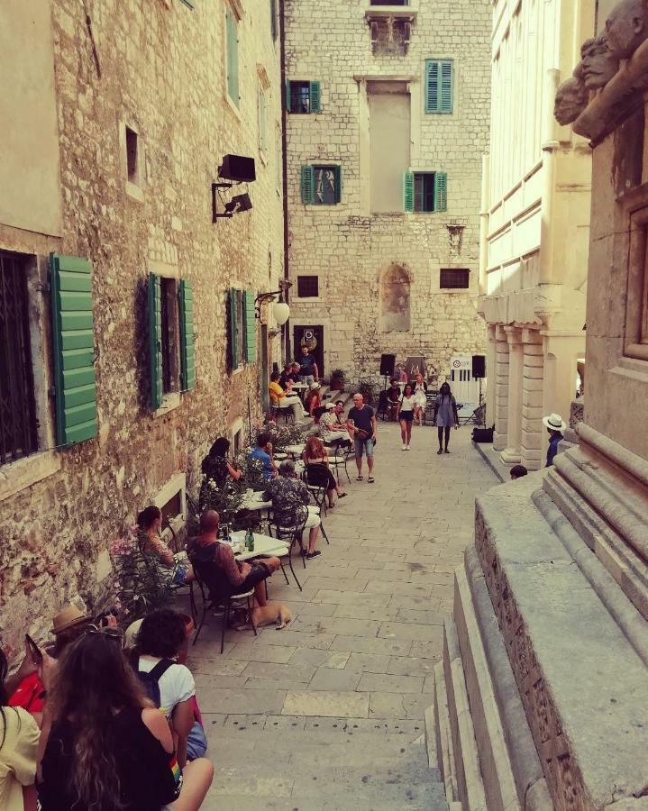 Apartment City Vibe, Great Location! Šibenik Buitenkant foto